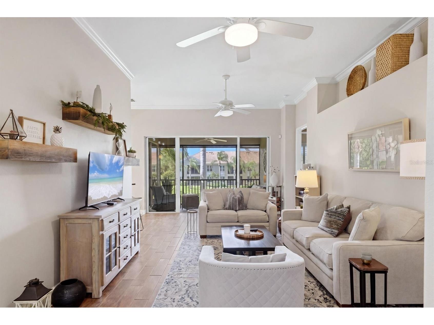 5290 Descanso Court #201B19 Sarasota FL 34238 A4694500 image9