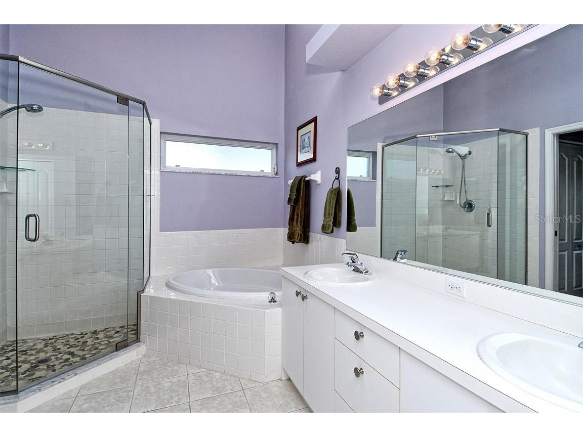 5290 Hyland Hills Avenue #1926 Sarasota FL 34241 A4672635 image30