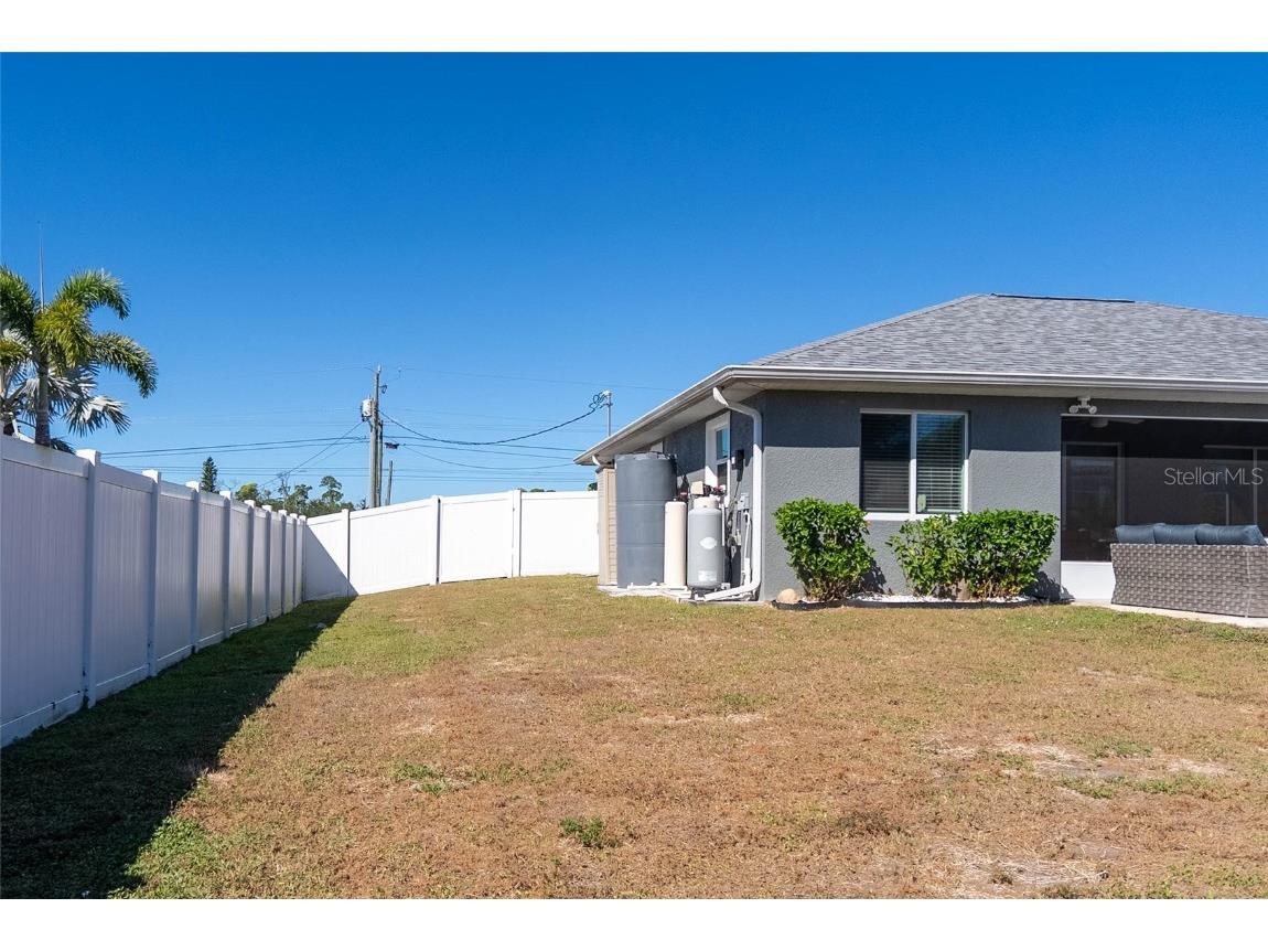 5290 Weatherton Street North Port FL 34288 A4668662 image33