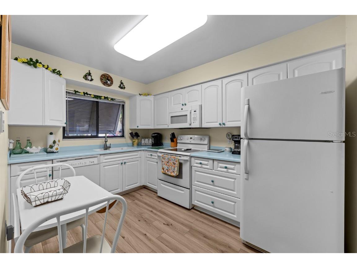 5290 Willow Links #57 Sarasota FL 34235 TB8446853 image18