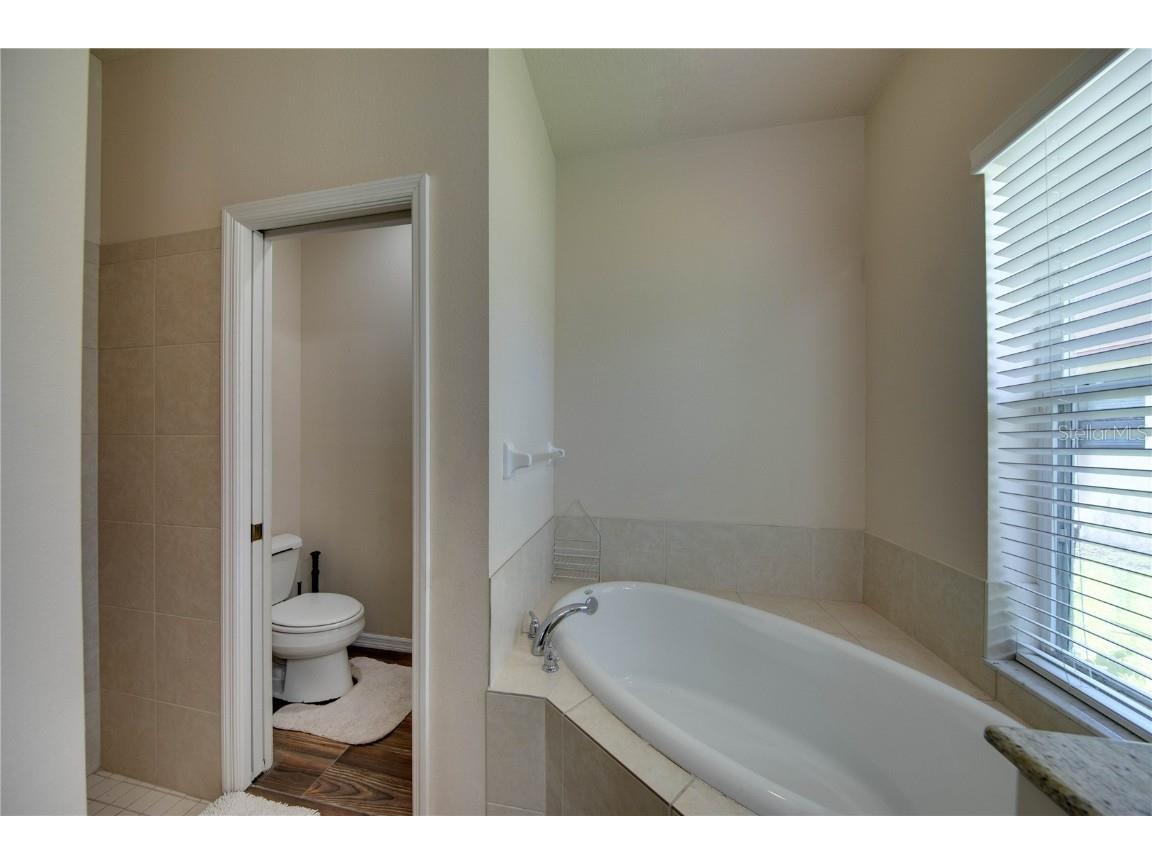 5291 Echo Lane Sarasota FL 34233 TB8447260 image17