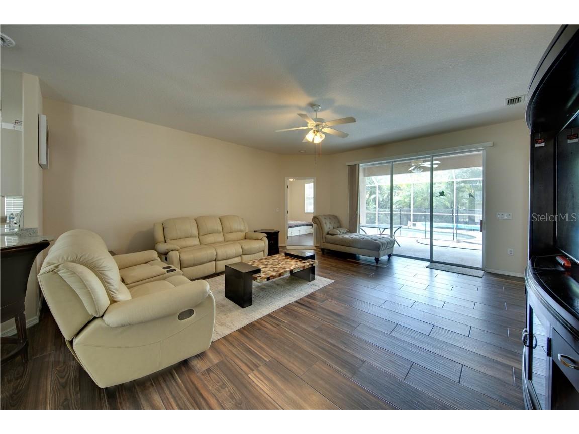 5291 Echo Lane Sarasota FL 34233 TB8447260 image8