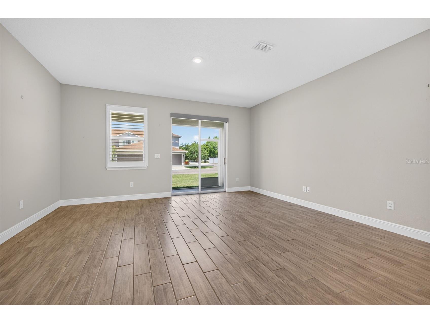 5291 Neil Drive Saint Petersburg FL 33714 TB8500168 image5