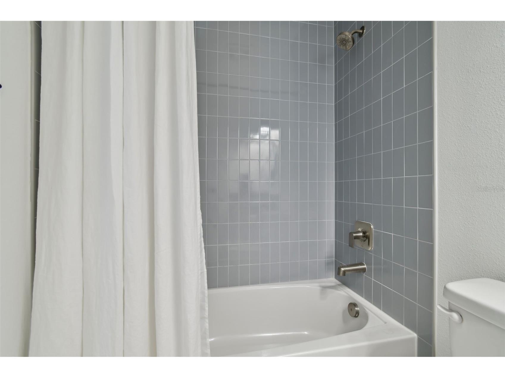 5293 Everlong Drive Apollo Beach FL 33572 TB8487382 image46