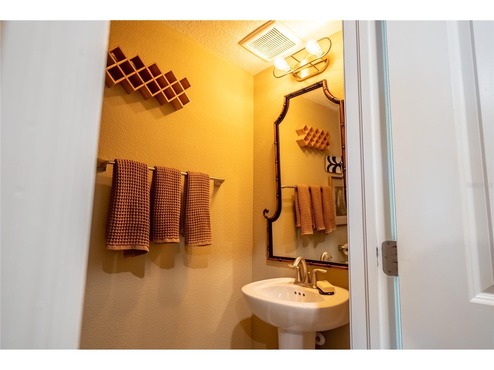 5293 Neil Drive Saint Petersburg FL 33714 TB8493778 image34