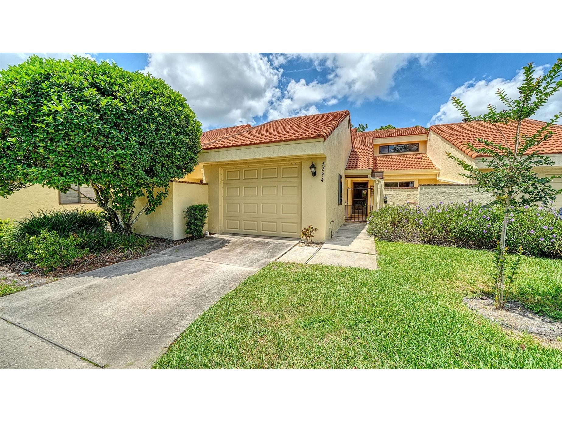 5294 Huntingwood Court #59 Sarasota FL 34235 A4693268 image1