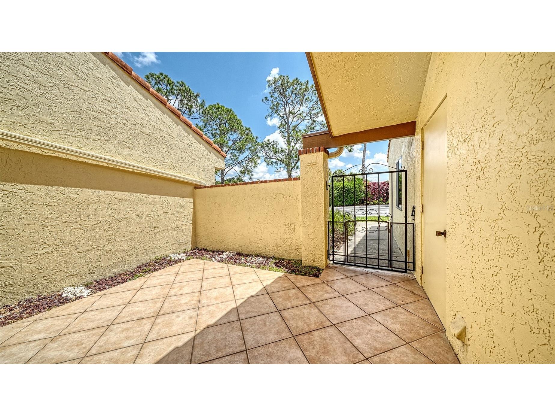5294 Huntingwood Court #59 Sarasota FL 34235 A4693268 image3