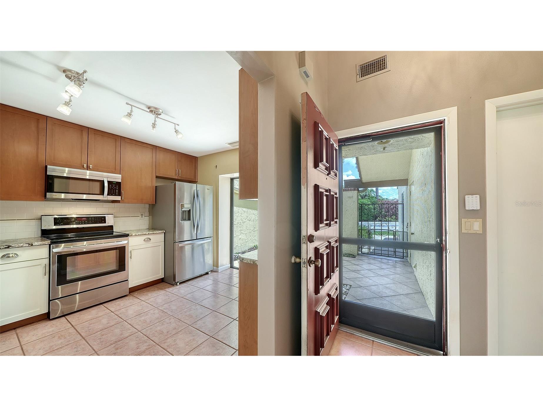 5294 Huntingwood Court #59 Sarasota FL 34235 A4693268 image6