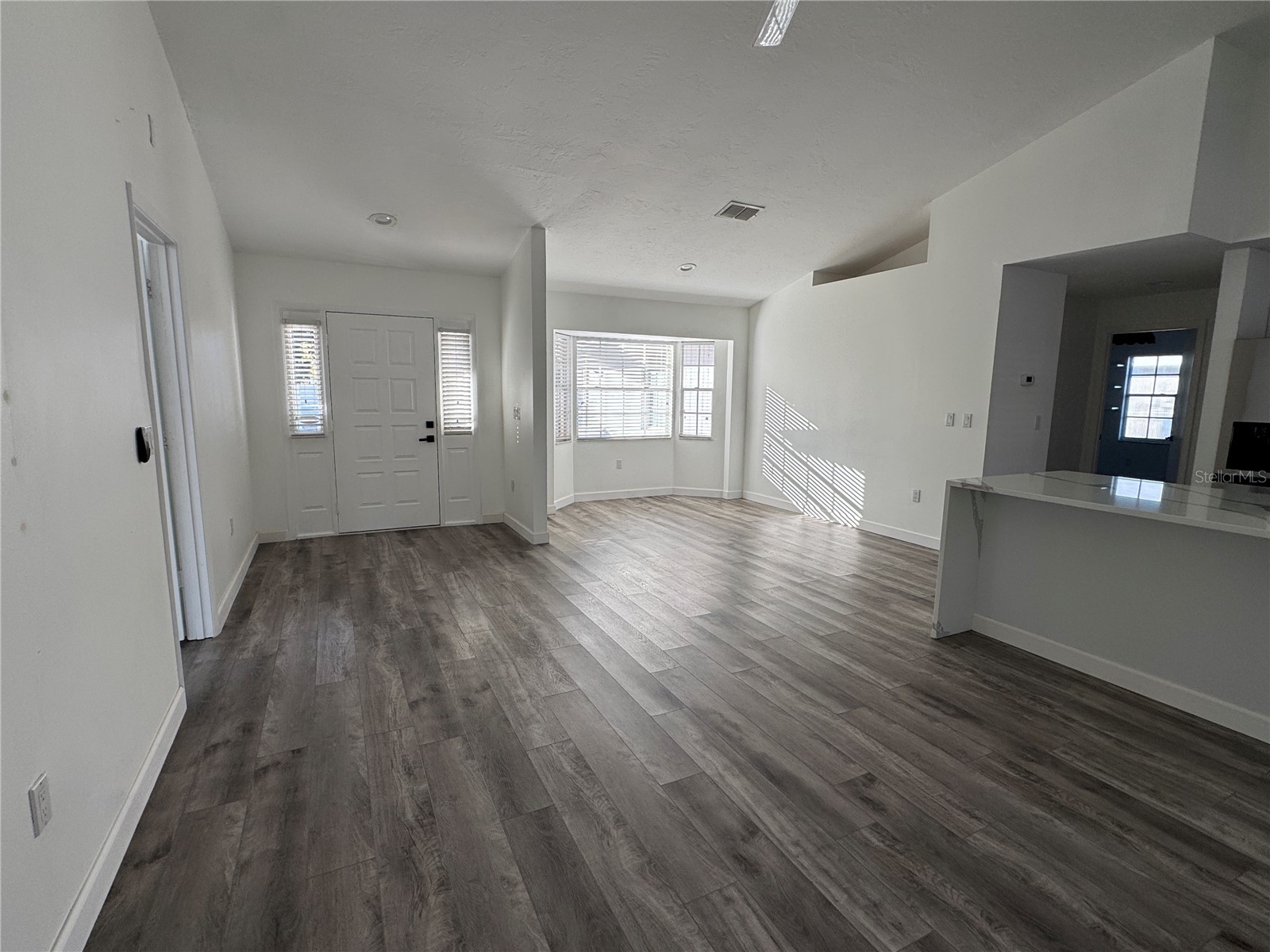 5295 Ashton Pines Lane Sarasota FL 34231 A4678123 image3