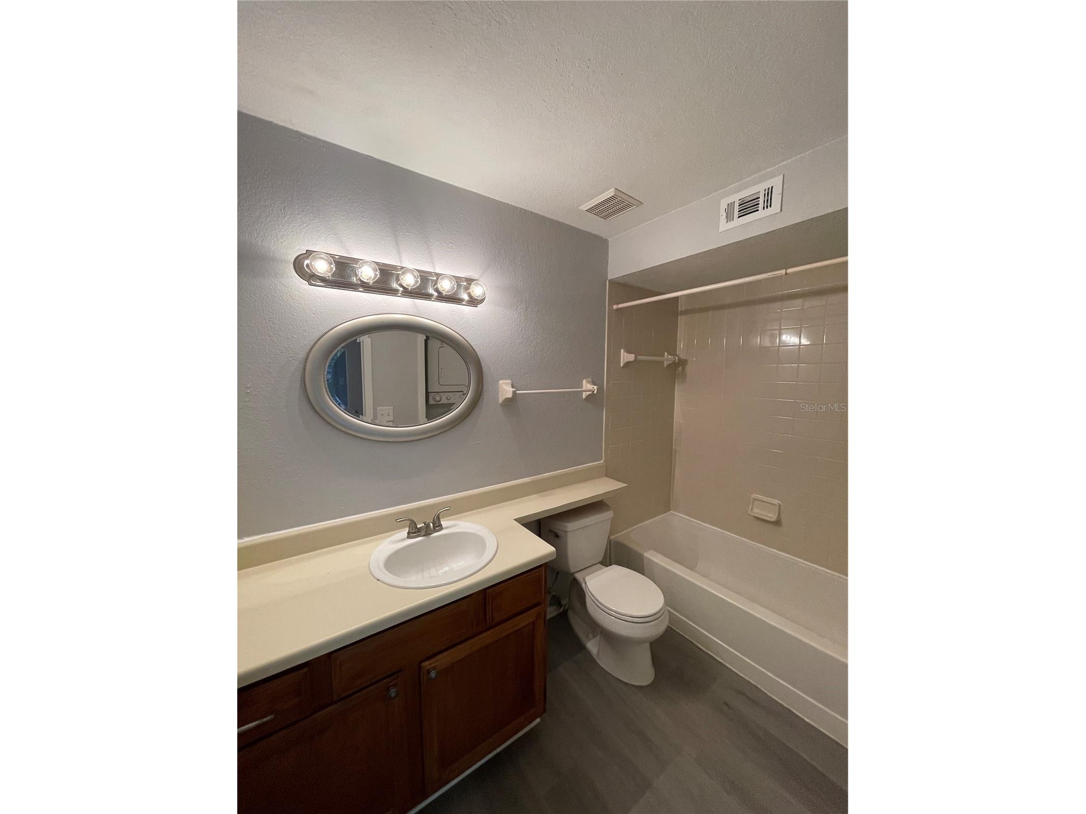 5295 Images Circle #201 Kissimmee FL 34746 O6398550 image9