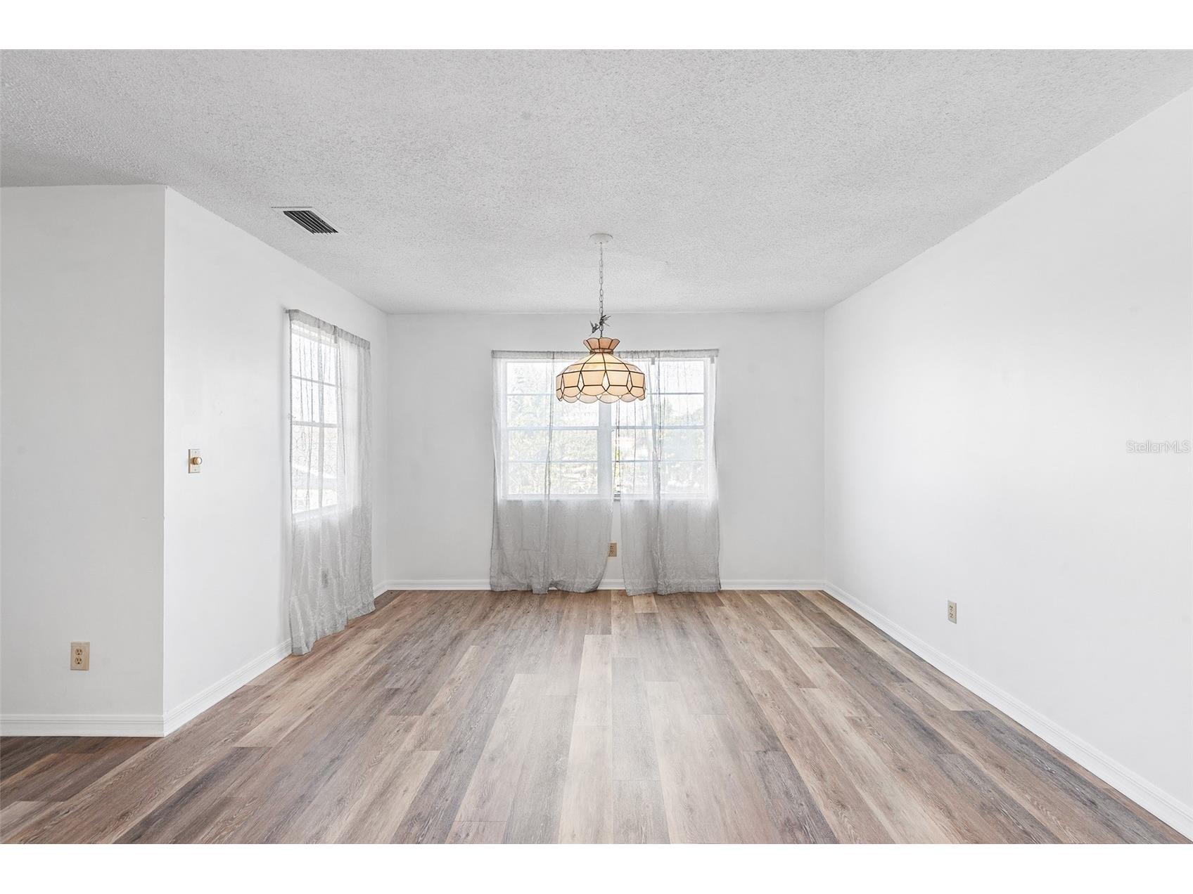 5296 66th Way N Saint Petersburg FL 33709 L4958345 image19
