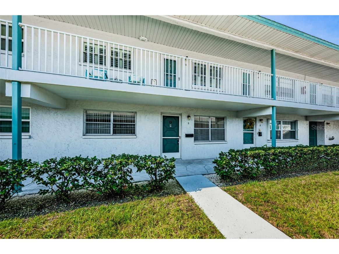 5297 81st Lane N #5 Saint Petersburg FL 33709 U8199050 image1