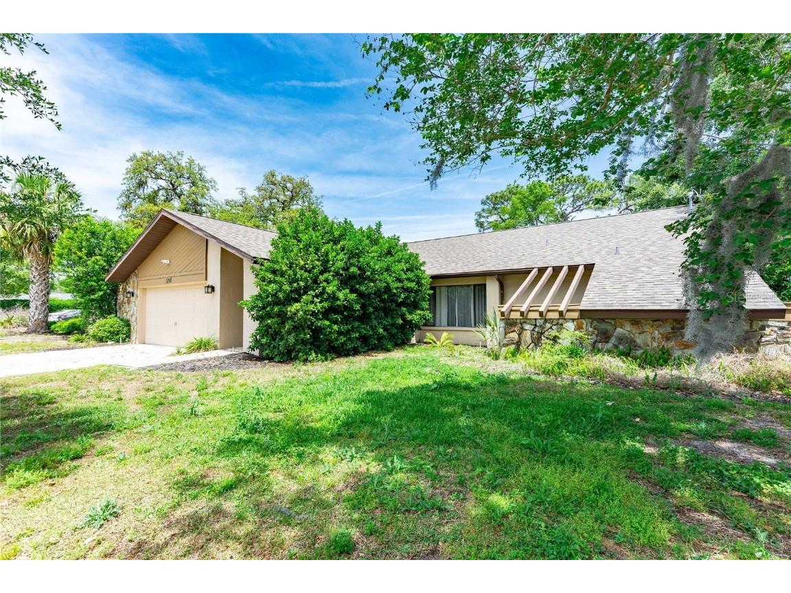 5298 Florentine Court Spring Hill FL 34608 TB8457437 image3