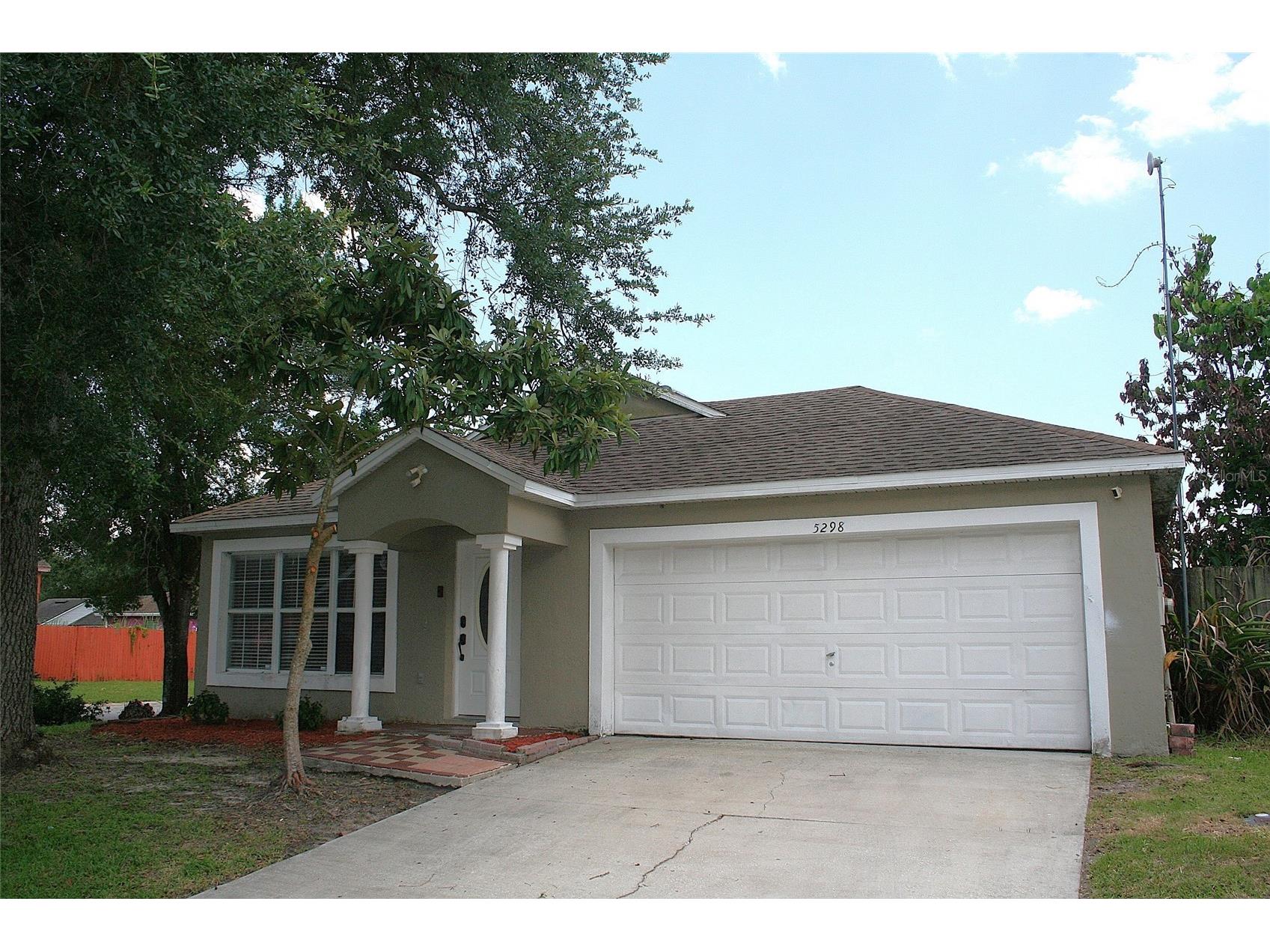 5298 Yaupon Street Orlando FL 32811 O6420299 image2