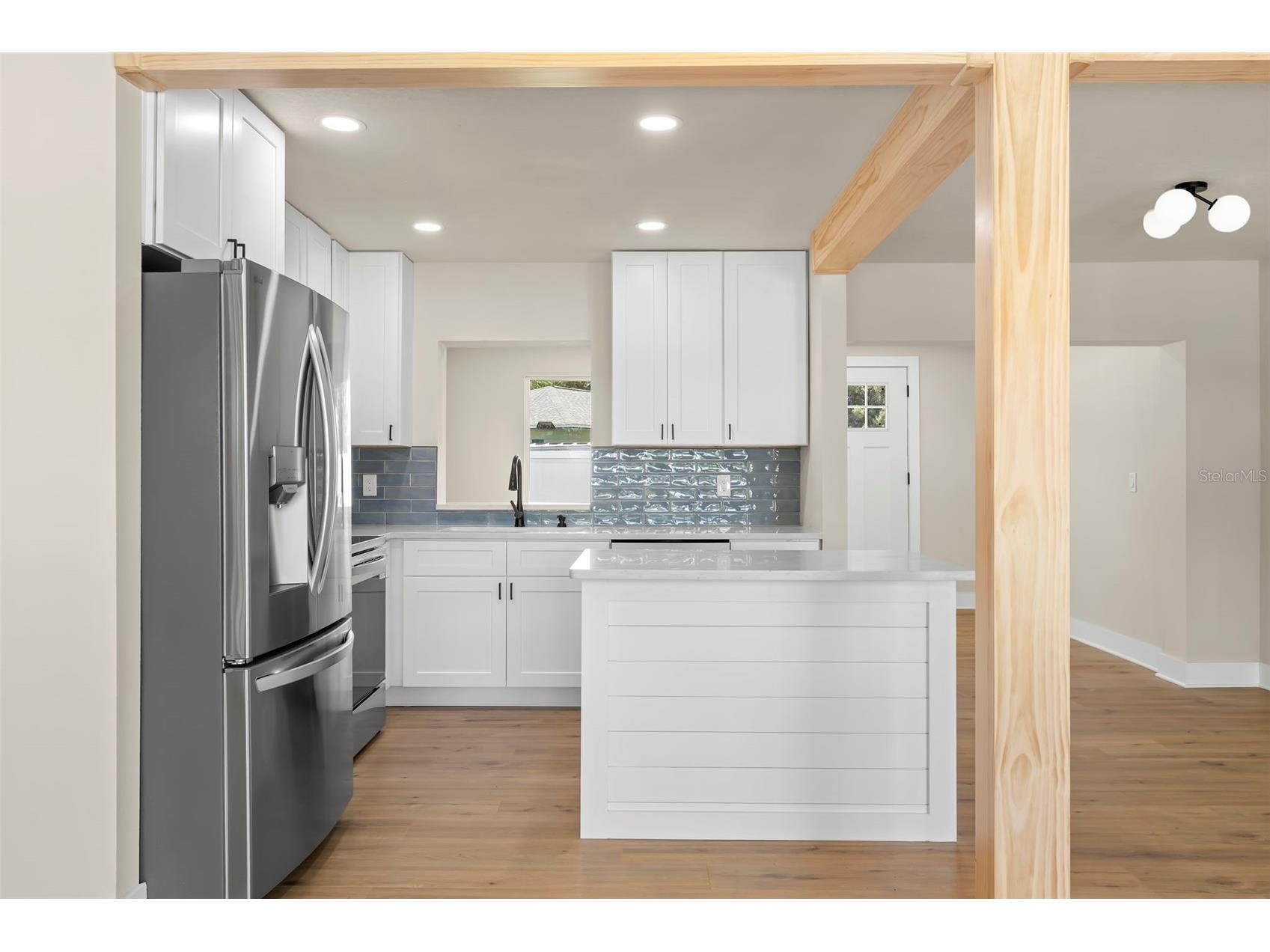 5299 35th Avenue N Saint Petersburg FL 33710 TB8513447 image10