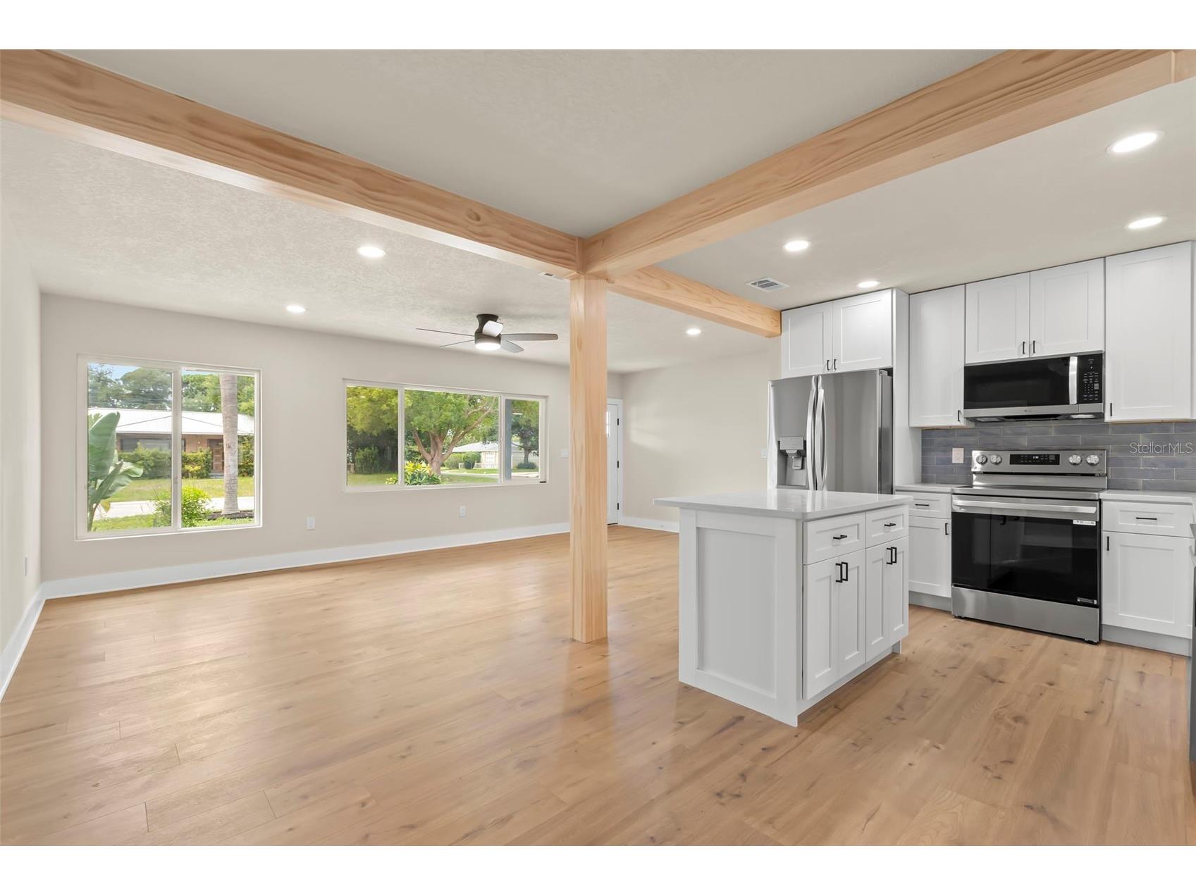 5299 35th Avenue N Saint Petersburg FL 33710 TB8513447 image14