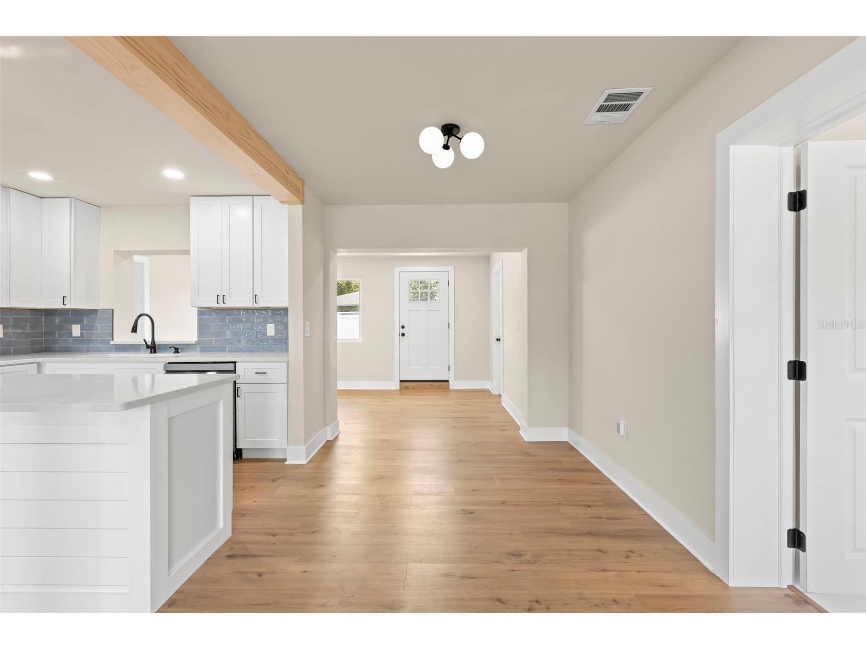 5299 35th Avenue N Saint Petersburg FL 33710 TB8513447 image15