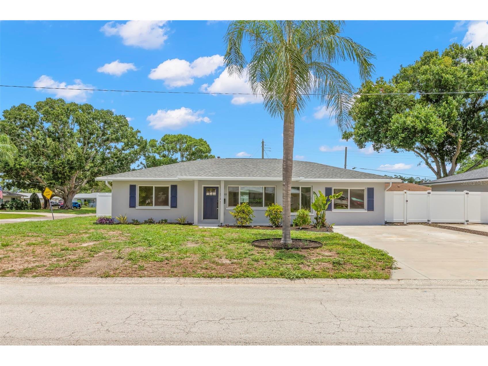 5299 35th Avenue N Saint Petersburg FL 33710 TB8513447 image3