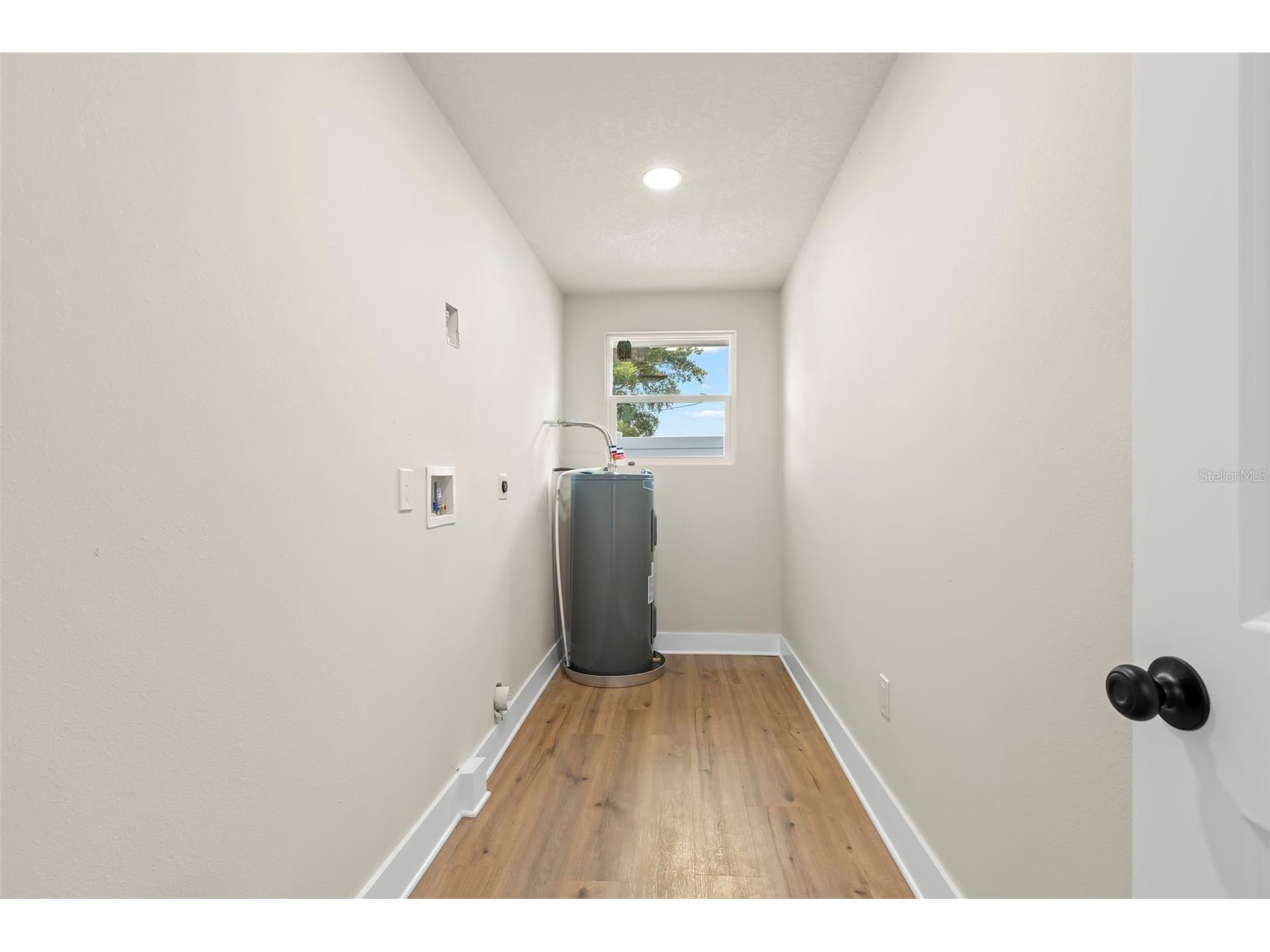 5299 35th Avenue N Saint Petersburg FL 33710 TB8513447 image30