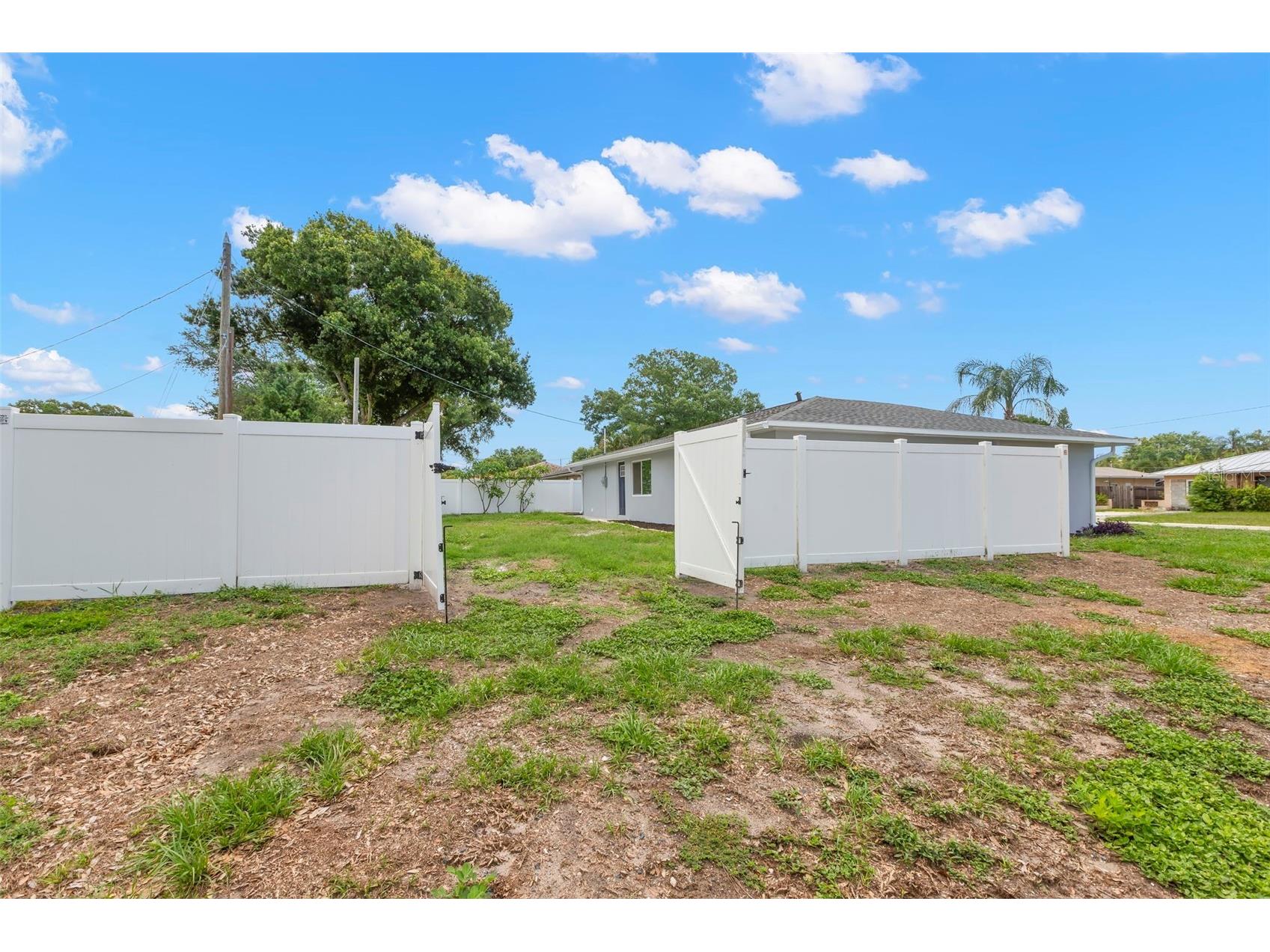 5299 35th Avenue N Saint Petersburg FL 33710 TB8513447 image33