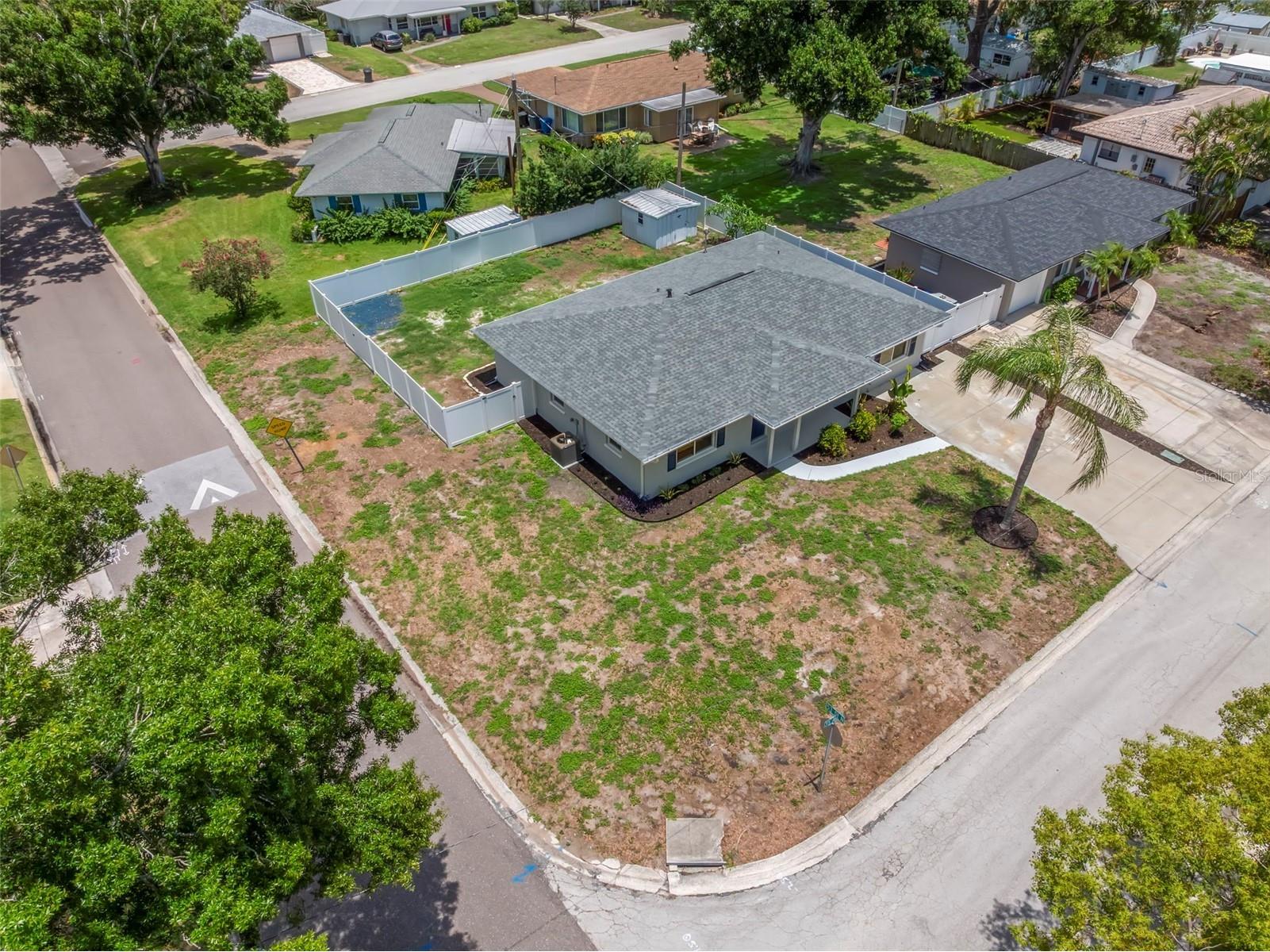 5299 35th Avenue N Saint Petersburg FL 33710 TB8513447 image34