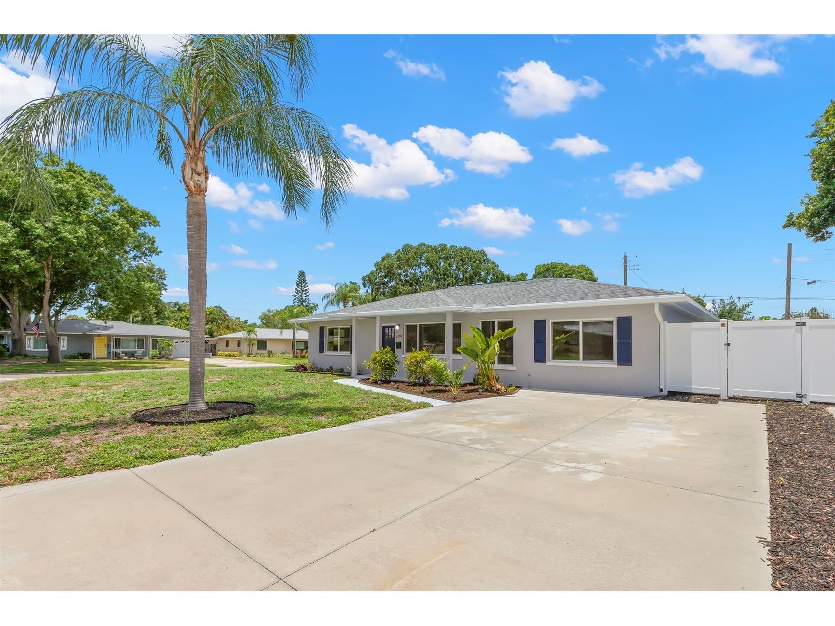 5299 35th Avenue N Saint Petersburg FL 33710 TB8513447 image5
