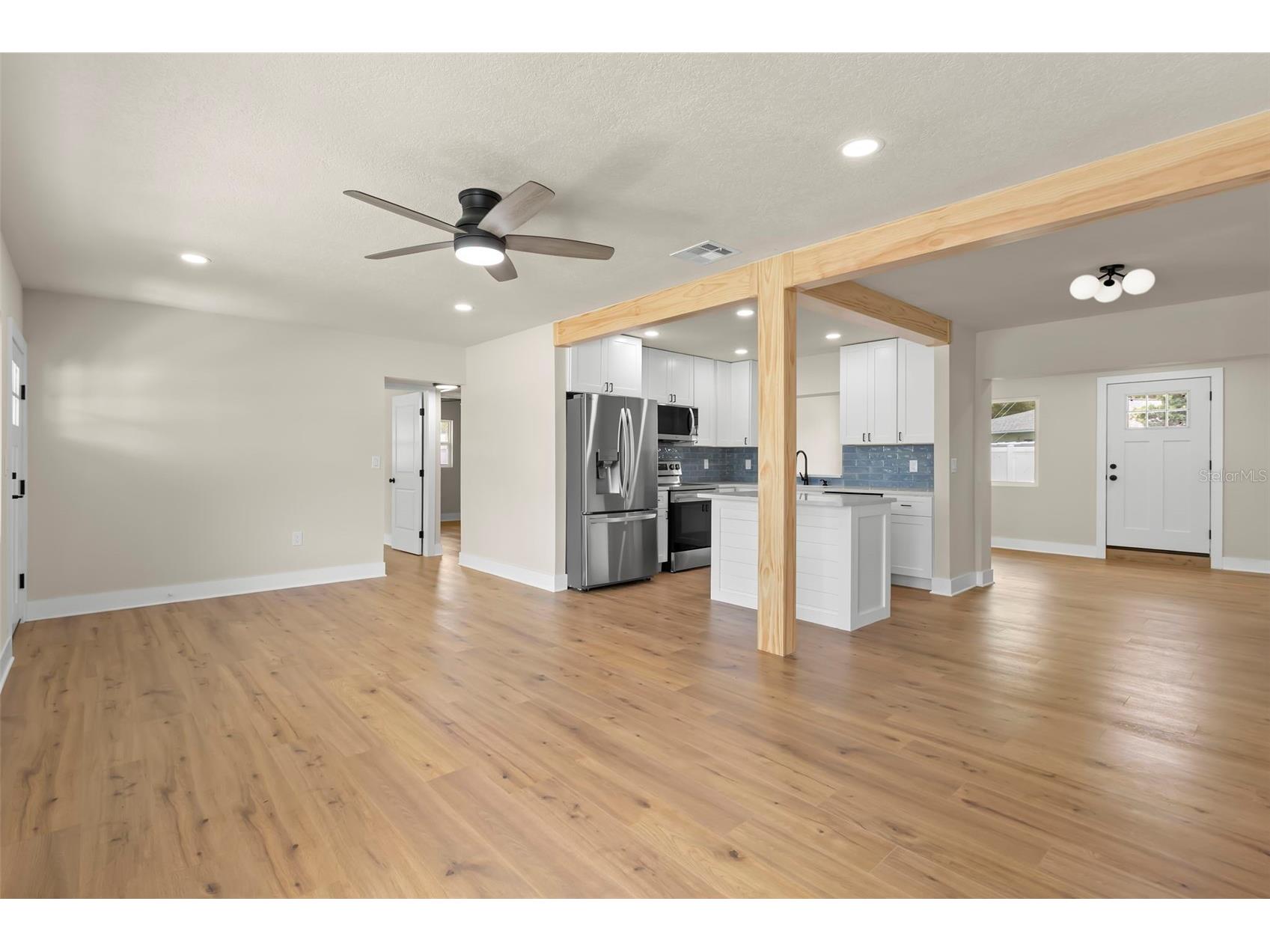 5299 35th Avenue N Saint Petersburg FL 33710 TB8513447 image9