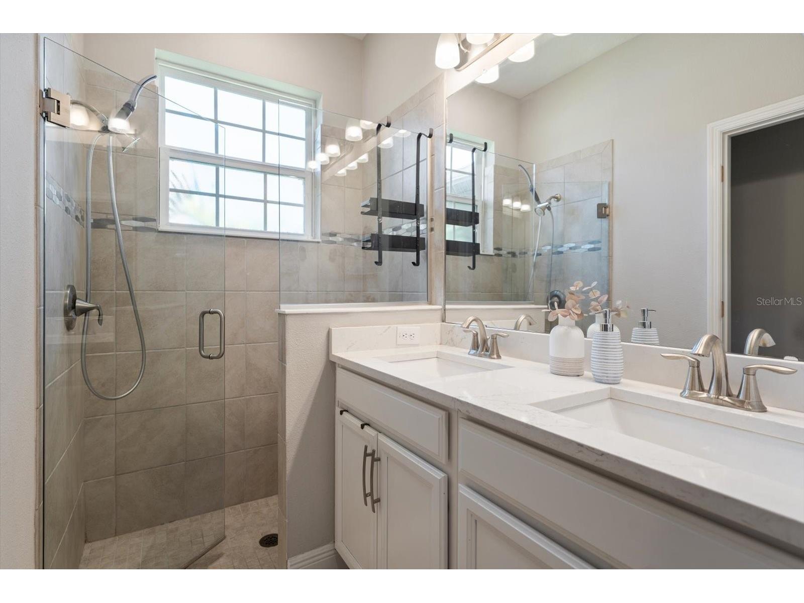 5299 Neil Drive Saint Petersburg FL 33714 TB8504272 image16