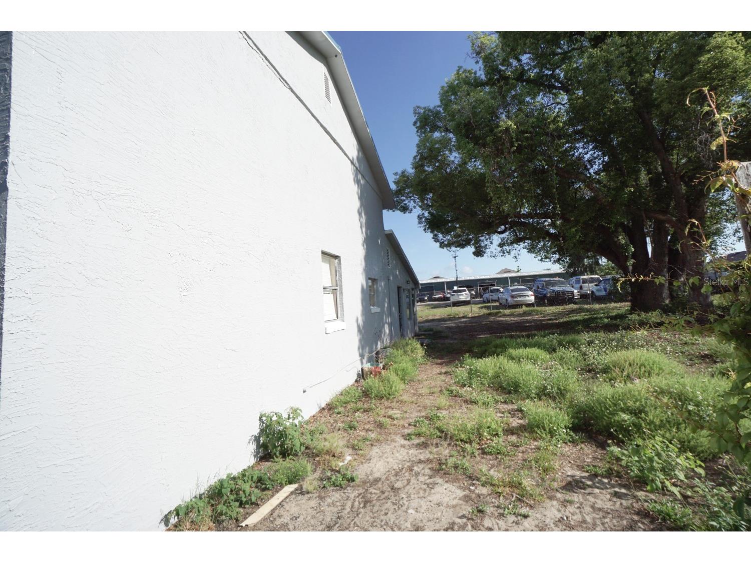 53 Bluff Lake Road Mascotte FL 34753 O6399860 image4