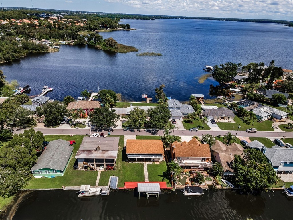 53 Freshwater Drive Palm Harbor FL 34684 - LAKE TARPON W7878768 image1