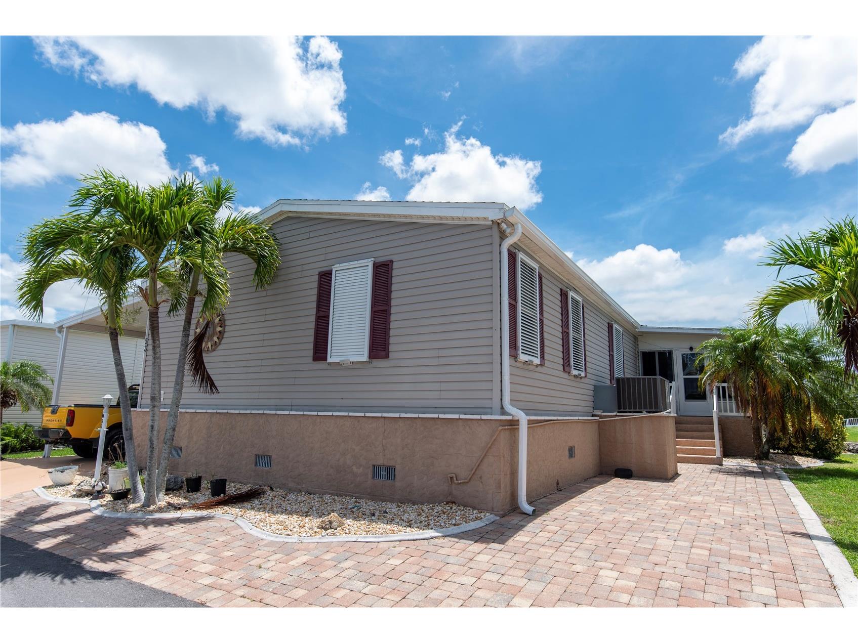 53 Rotterdam Drive Punta Gorda FL 33950 C7511610 image2