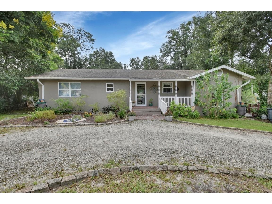 53 S University Circle Deland FL 32724 V4938751 image1