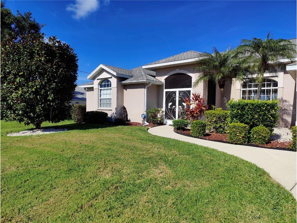 53 Sportsman Court Rotonda West FL 33947 D6123007 image1