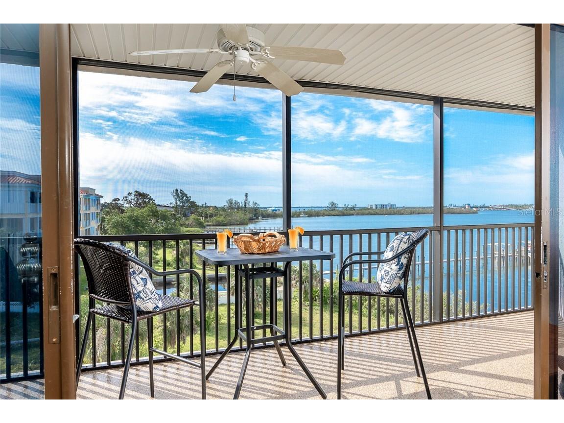 53 W Bay Heights Road #402 Englewood FL 34223 - LEMON BAY D6130128 image1