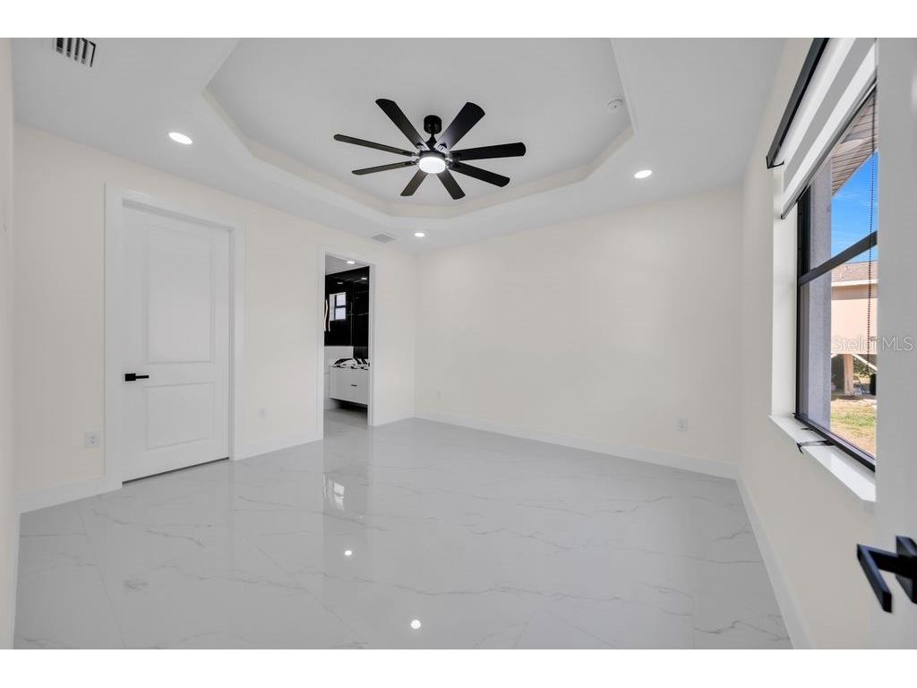 53 Xelda Avenue S Lehigh Acres FL 33976 A4677275 image9