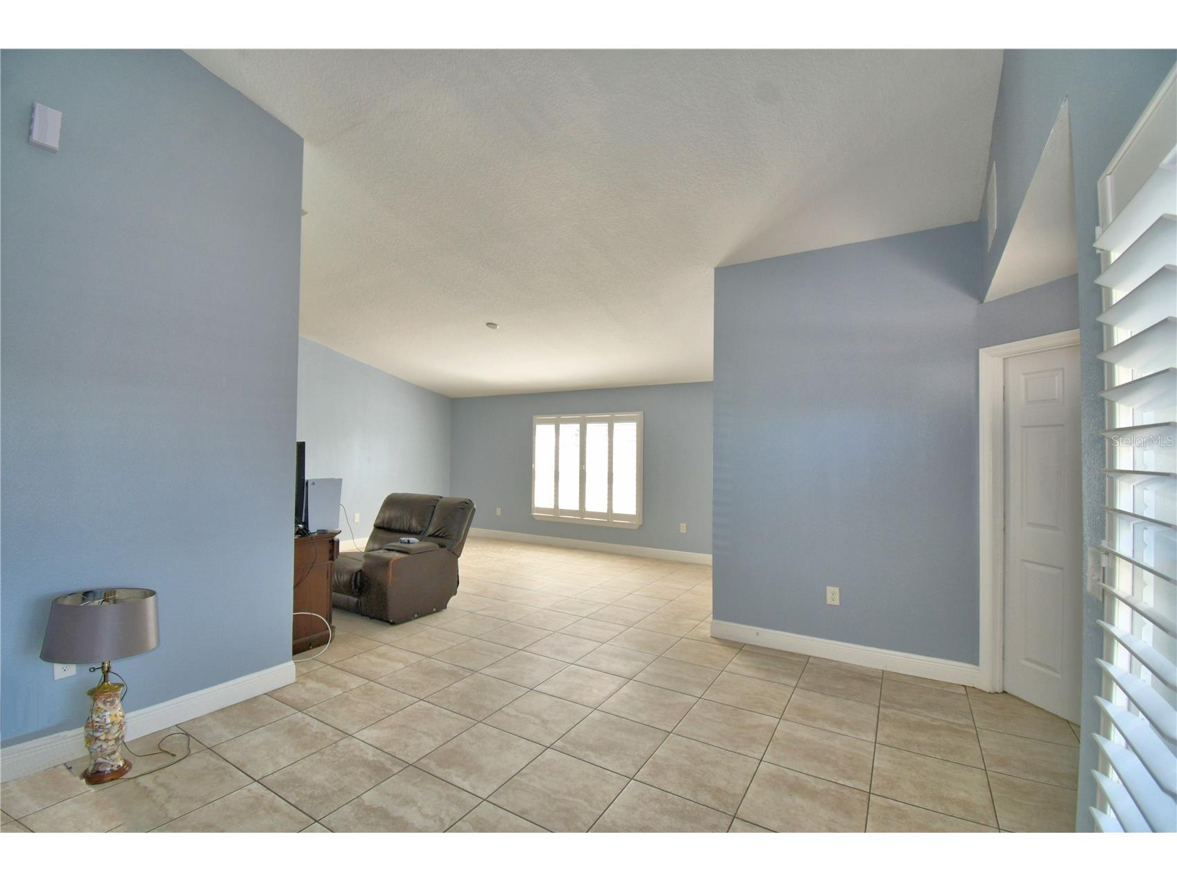 53 Zinnia Lane E Kissimmee FL 34759 P4937992 image10