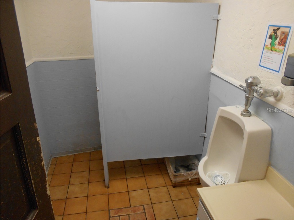 530 Athens Street Tarpon Springs FL 34689 TB8385663 image10