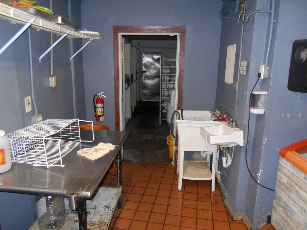 530 Athens Street Tarpon Springs FL 34689 TB8385663 image14