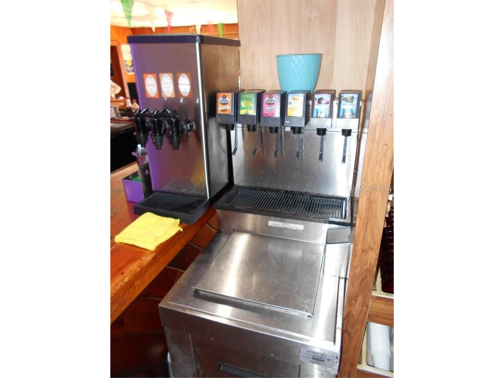 530 Athens Street Tarpon Springs FL 34689 TB8385663 image7