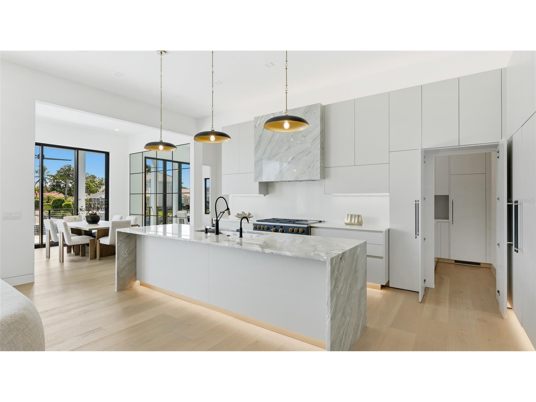 530 Chipping Lane Longboat Key FL 34228 A4685275 image8