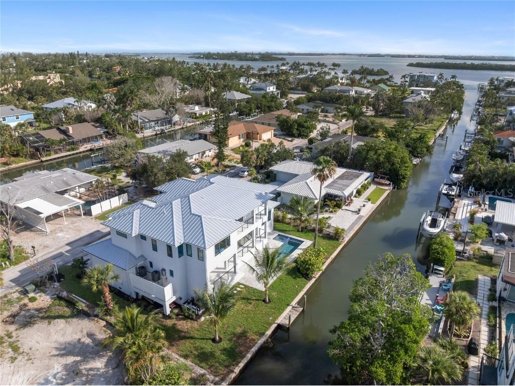 530 De Narvaez Drive Longboat Key FL 34228 A4669195 image100