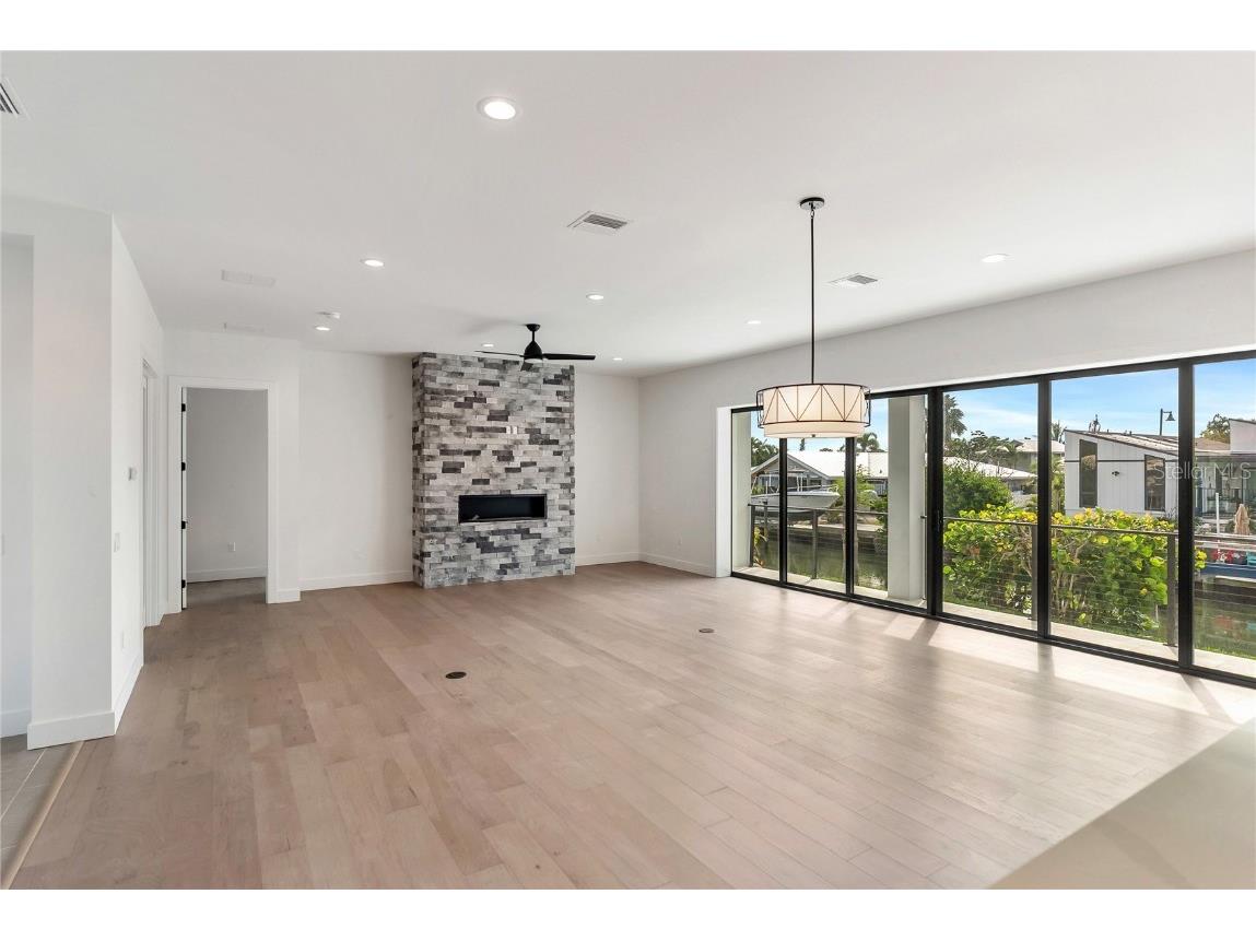 530 De Narvaez Drive Longboat Key FL 34228 A4669195 image14