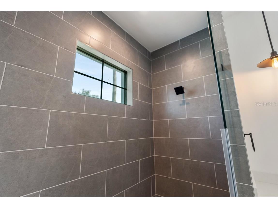 530 De Narvaez Drive Longboat Key FL 34228 A4669195 image28