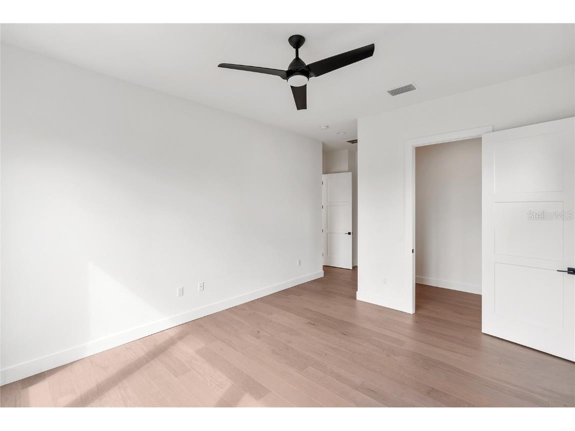 530 De Narvaez Drive Longboat Key FL 34228 A4669195 image31