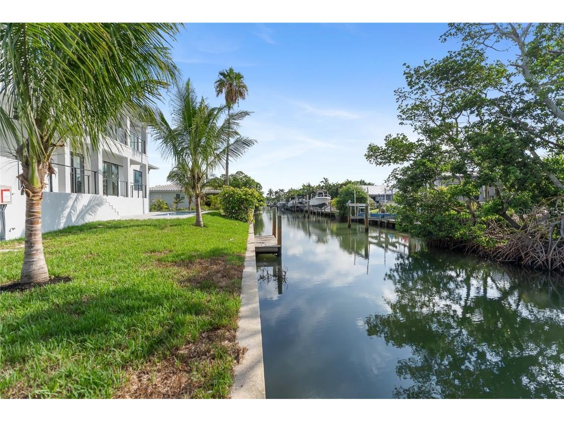 530 De Narvaez Drive Longboat Key FL 34228 A4669195 image37
