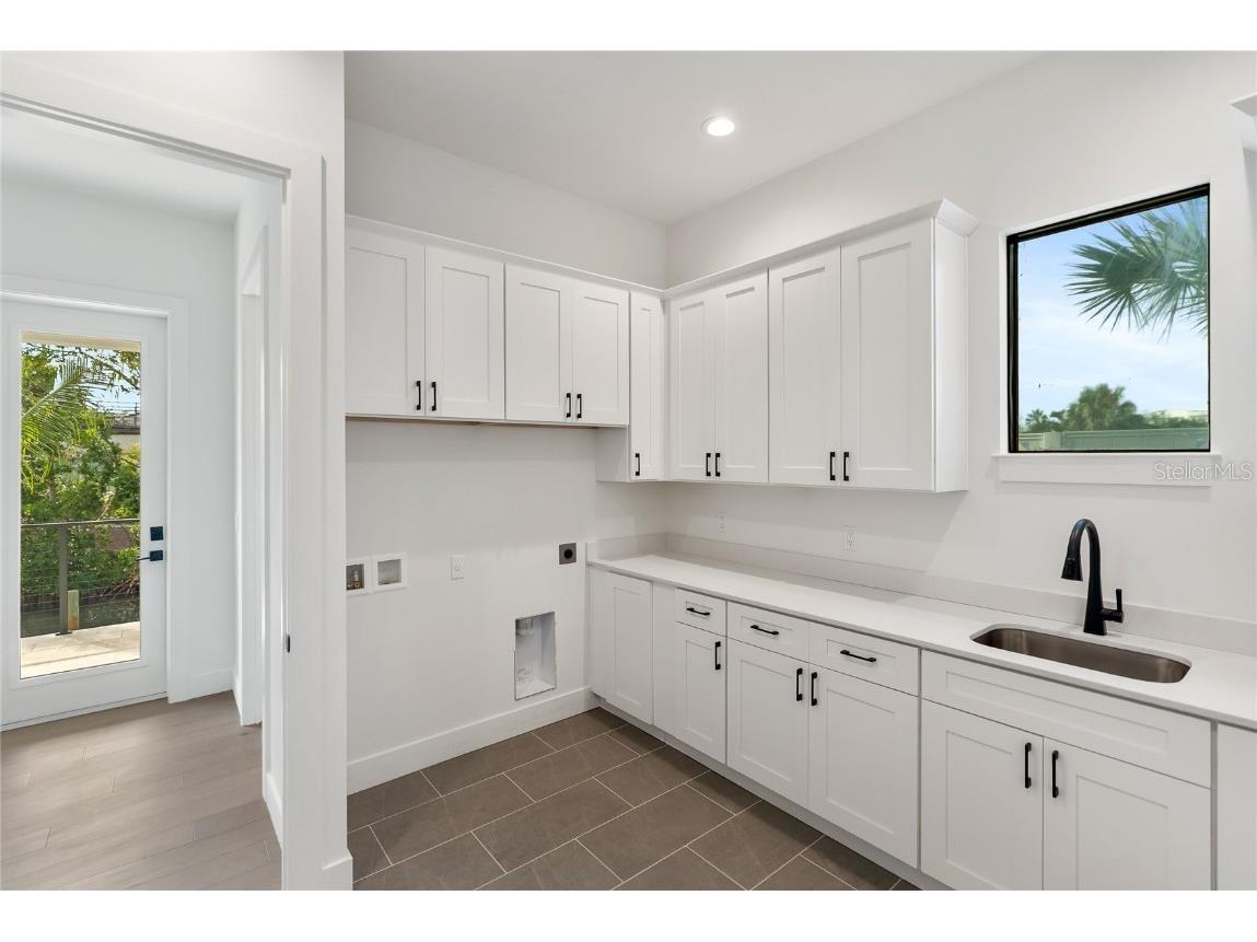 530 De Narvaez Drive Longboat Key FL 34228 A4669195 image40