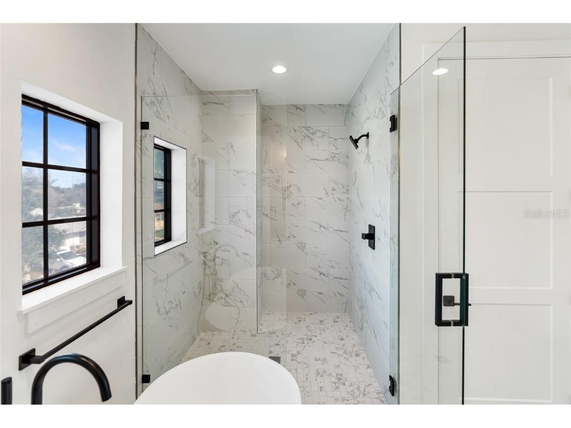 530 De Narvaez Drive Longboat Key FL 34228 A4669195 image41