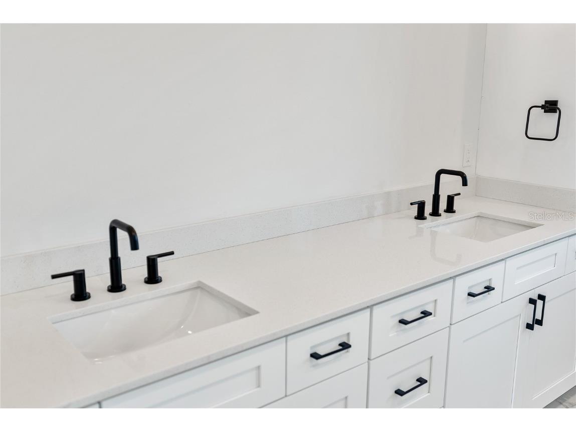 530 De Narvaez Drive Longboat Key FL 34228 A4669195 image55