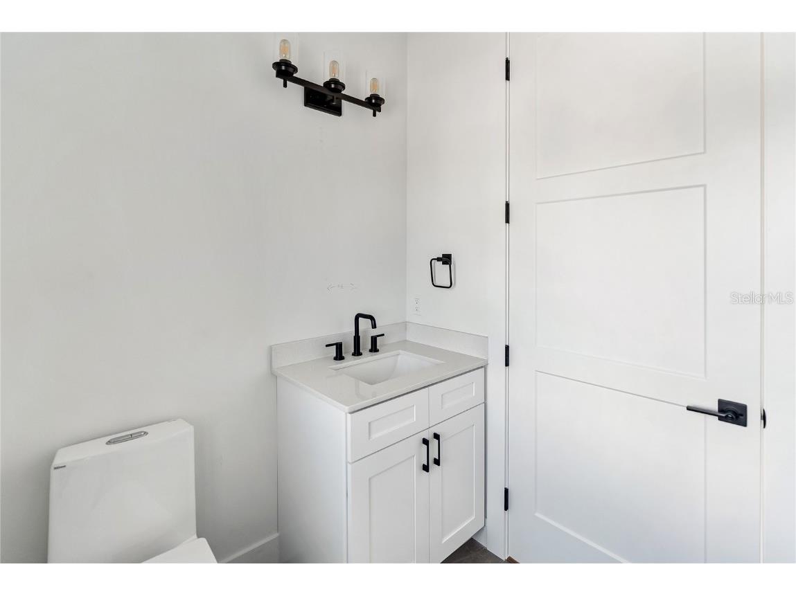 530 De Narvaez Drive Longboat Key FL 34228 A4669195 image56