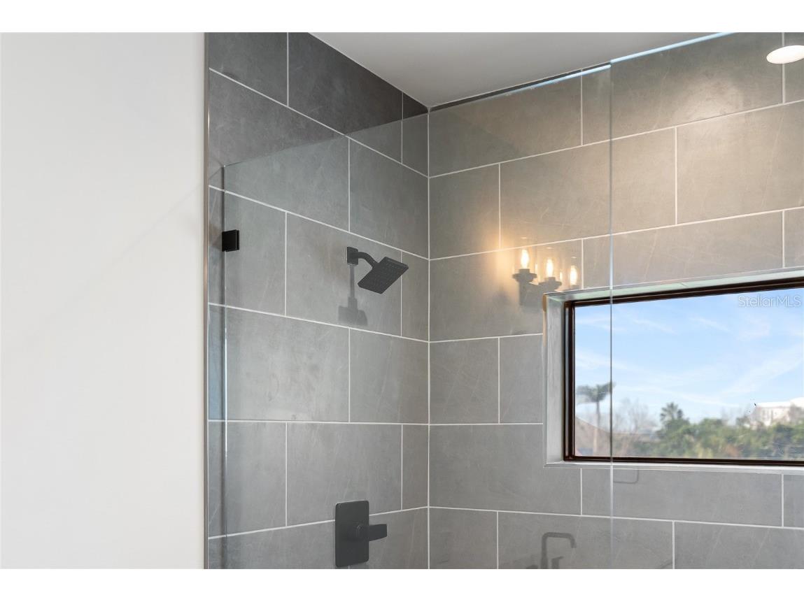 530 De Narvaez Drive Longboat Key FL 34228 A4669195 image60